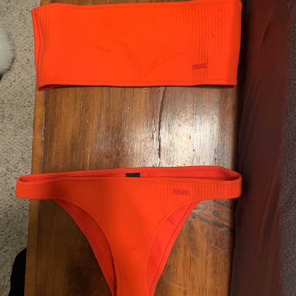 TRIANGL Swim